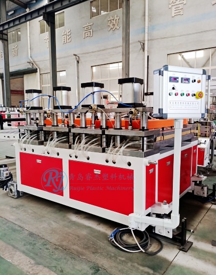 PVC木飾面生產(chǎn)線(xiàn)