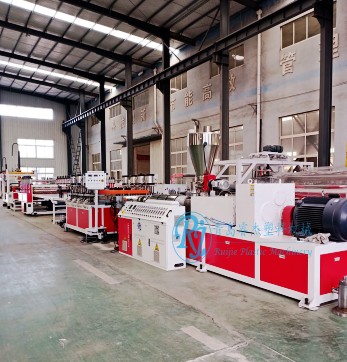 發(fā)泡板生產(chǎn)線(xiàn)